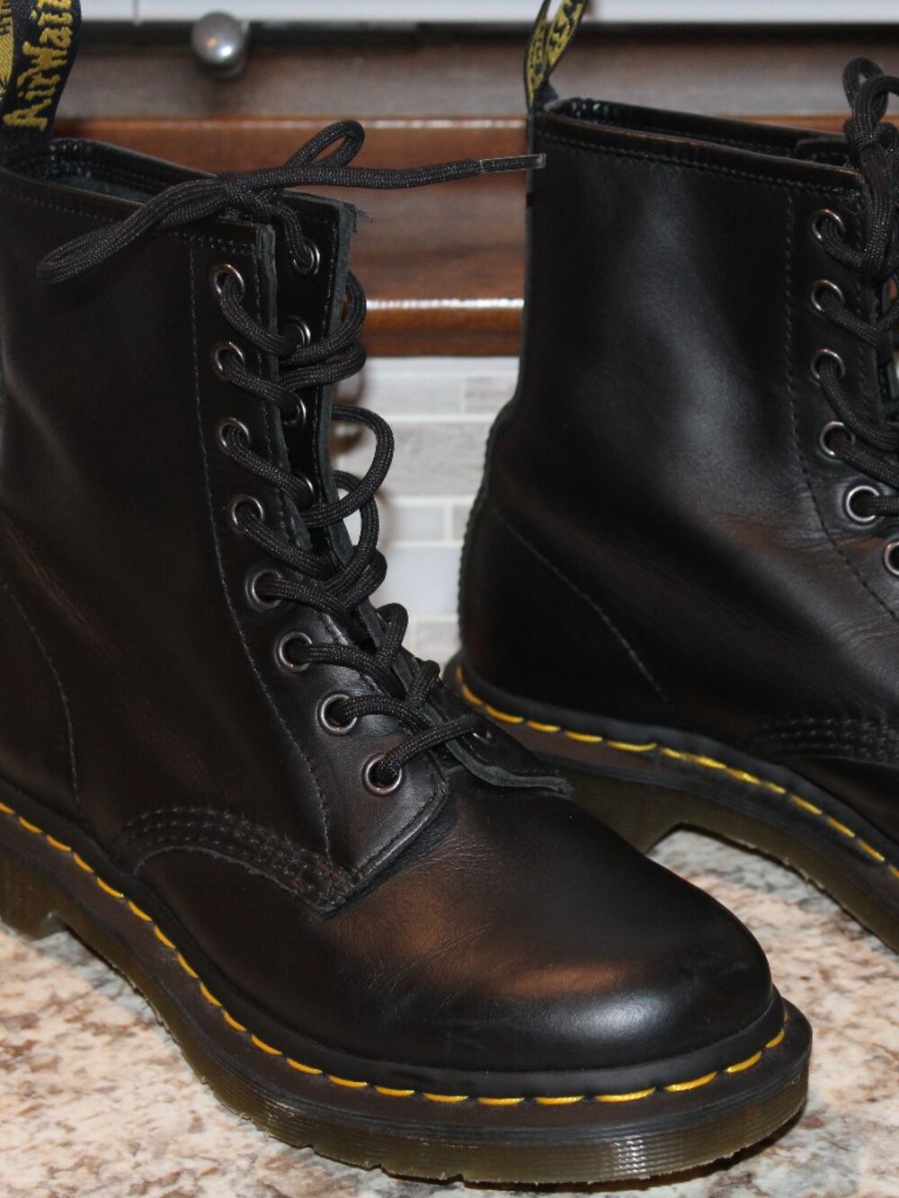 Dr. Martens Womens Boots Size 7 AirWait With Bouncing Soles